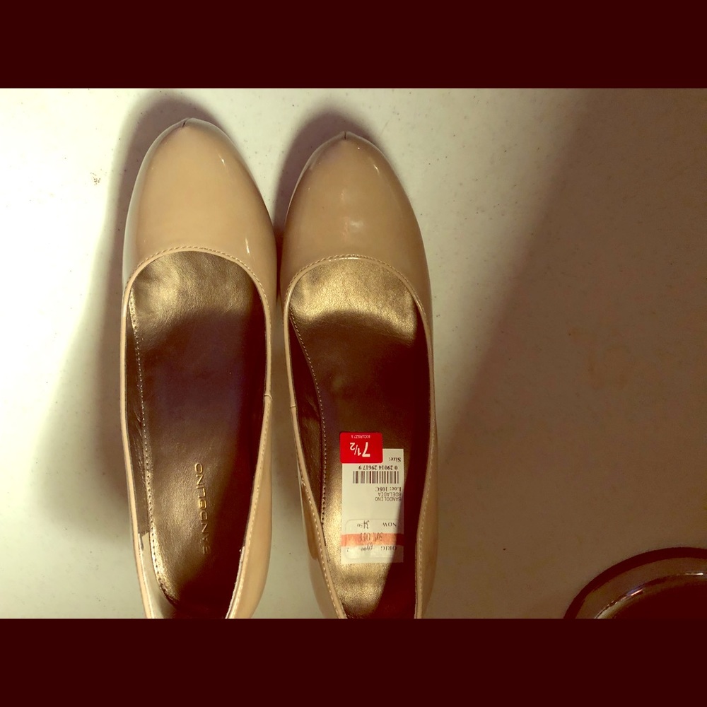 Bandolino Nude Pump